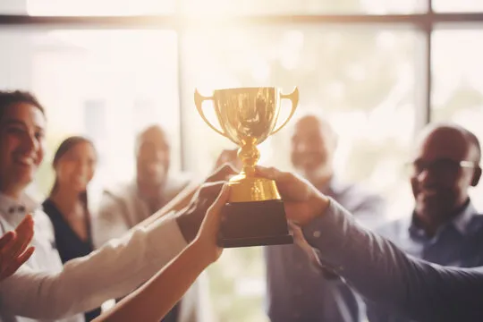 数据研究与工具 - 示意图